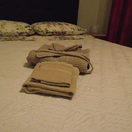 Con Vista Bed & Breakfast 2*