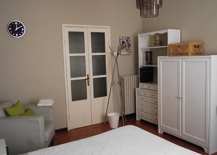 Con Vista Bed & Breakfast 2*