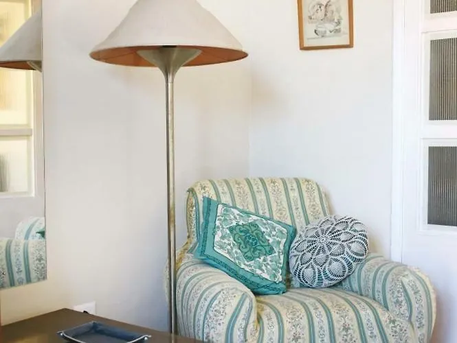 Con Vista Bed & Breakfast 2*